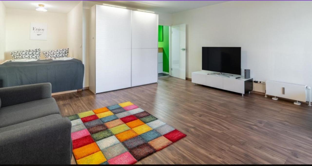 Apartment Am Eiskanal Augsburgo Exterior foto